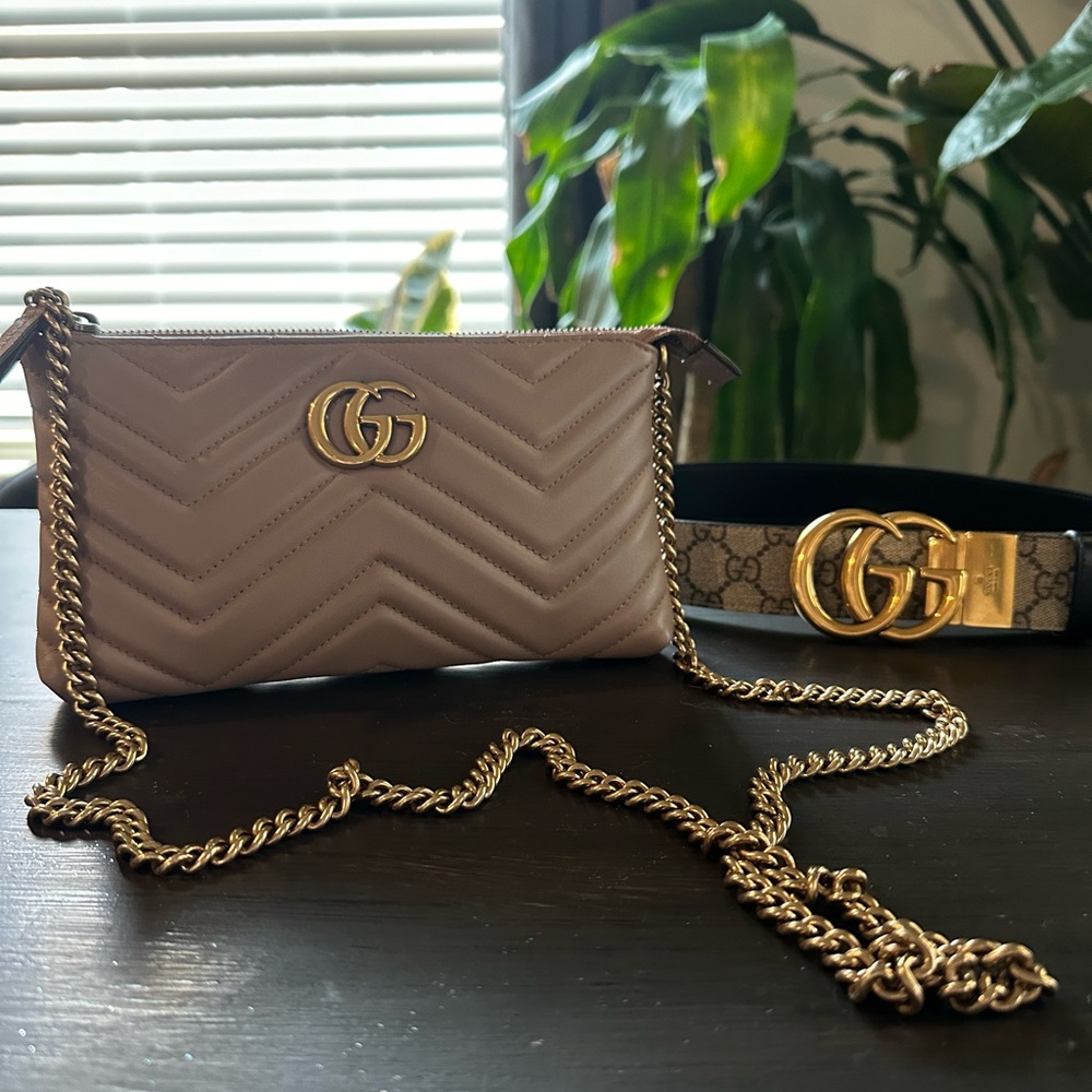 Gucci Marmont Quilted Matelasse calfskin Leather crossbody bag- RARE!